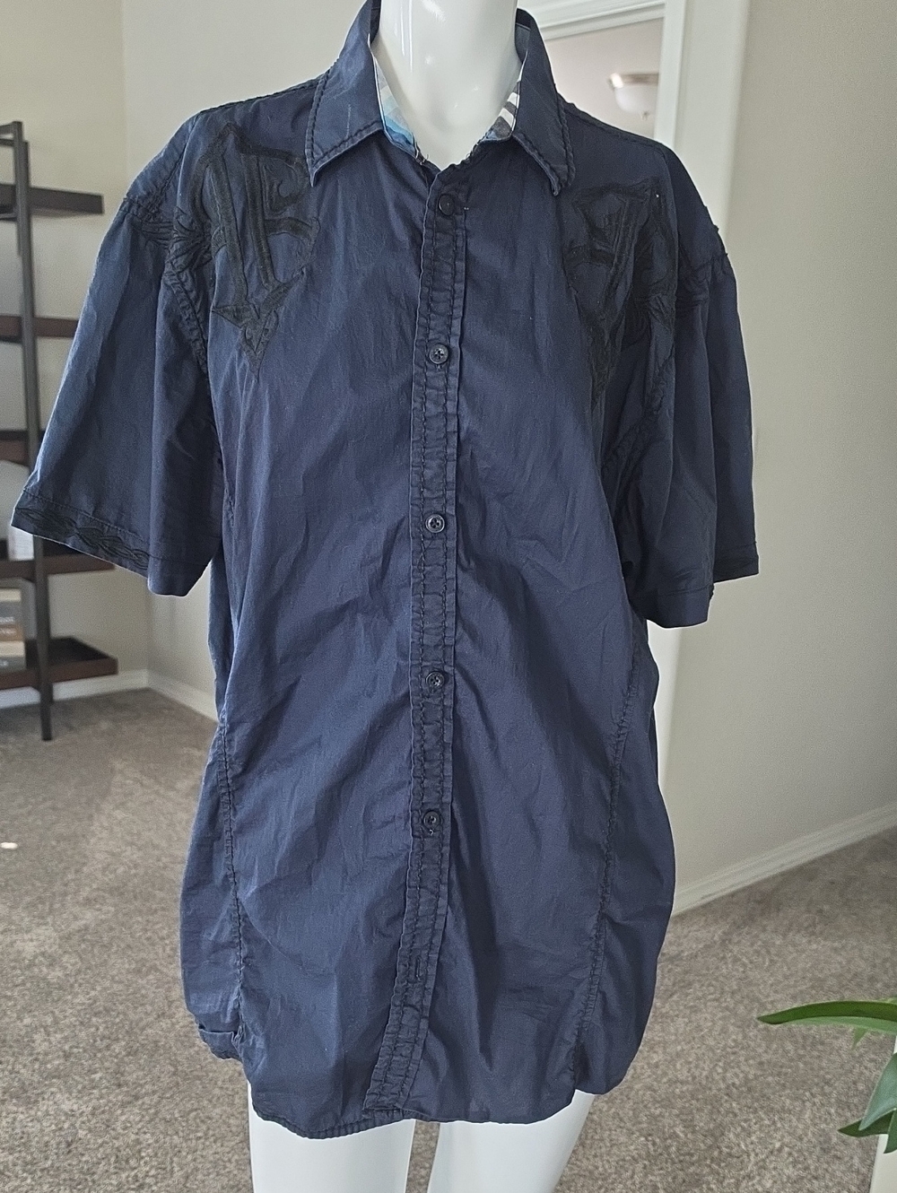 Roar Men's Navy Short-Sleeve Button-Down Shirt